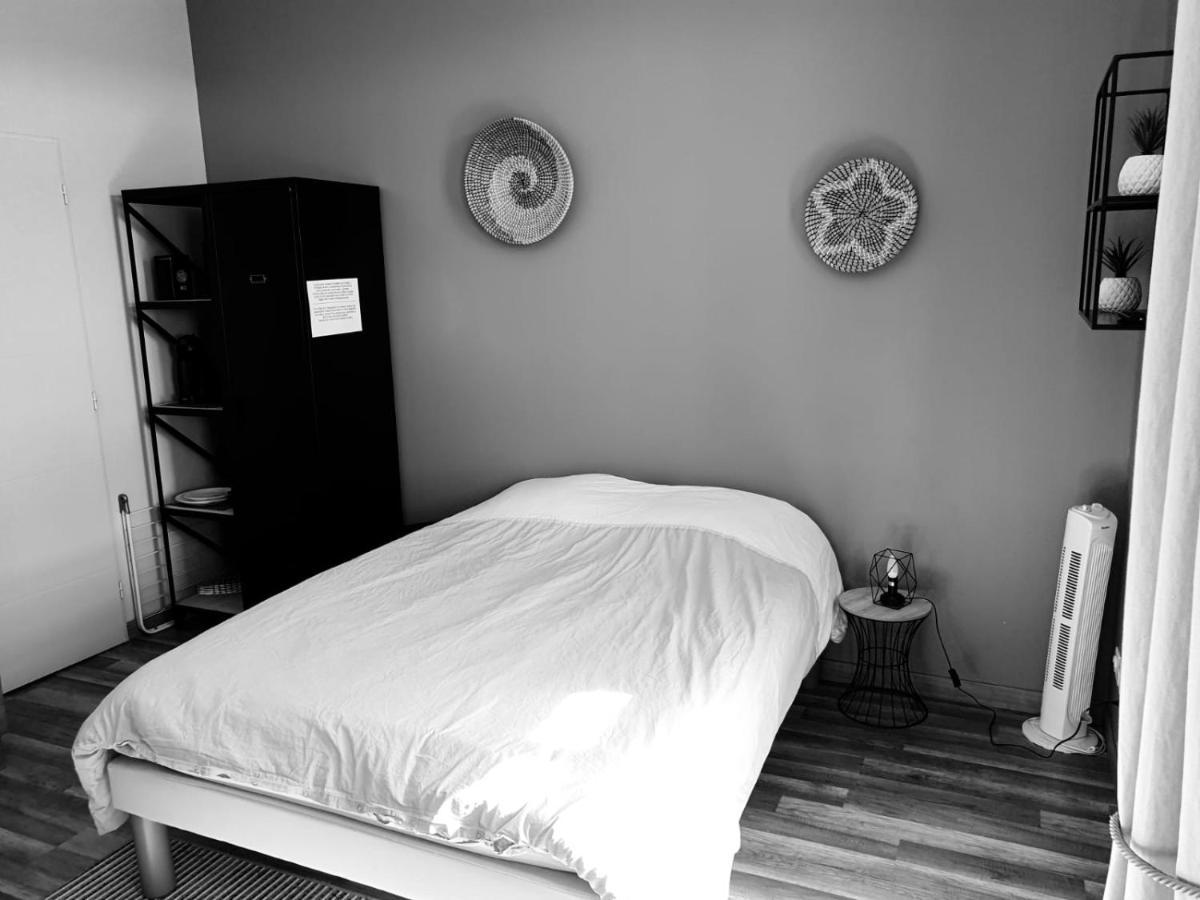 Legend- Parking Prive Gratuit- Terrasse Privee- Wifi - Convert - Alimentec Bourg-en-Bresse Exterior foto